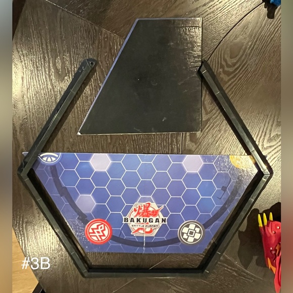 Lot of Bakugans.   Priced to sell! - Picture 5 of 14